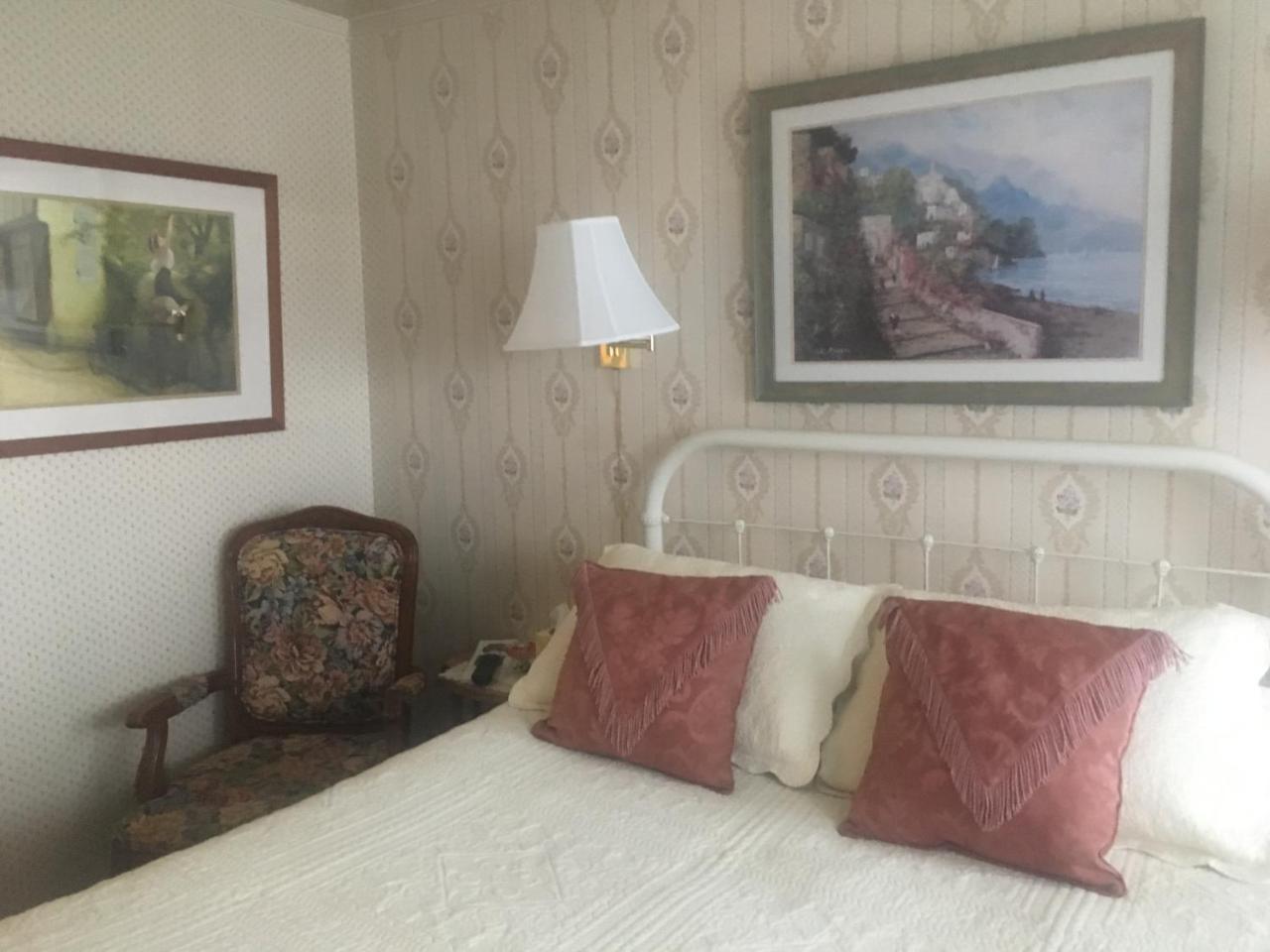 Tayberry Cottage Puyallup Εξωτερικό φωτογραφία